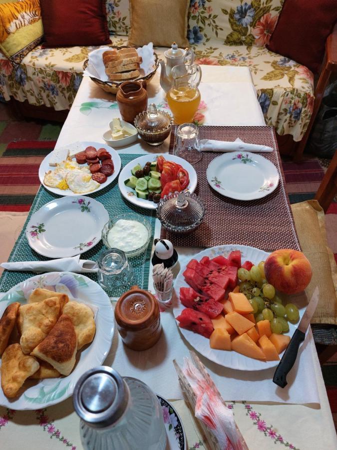 Guest House Mikel Берат Экстерьер фото