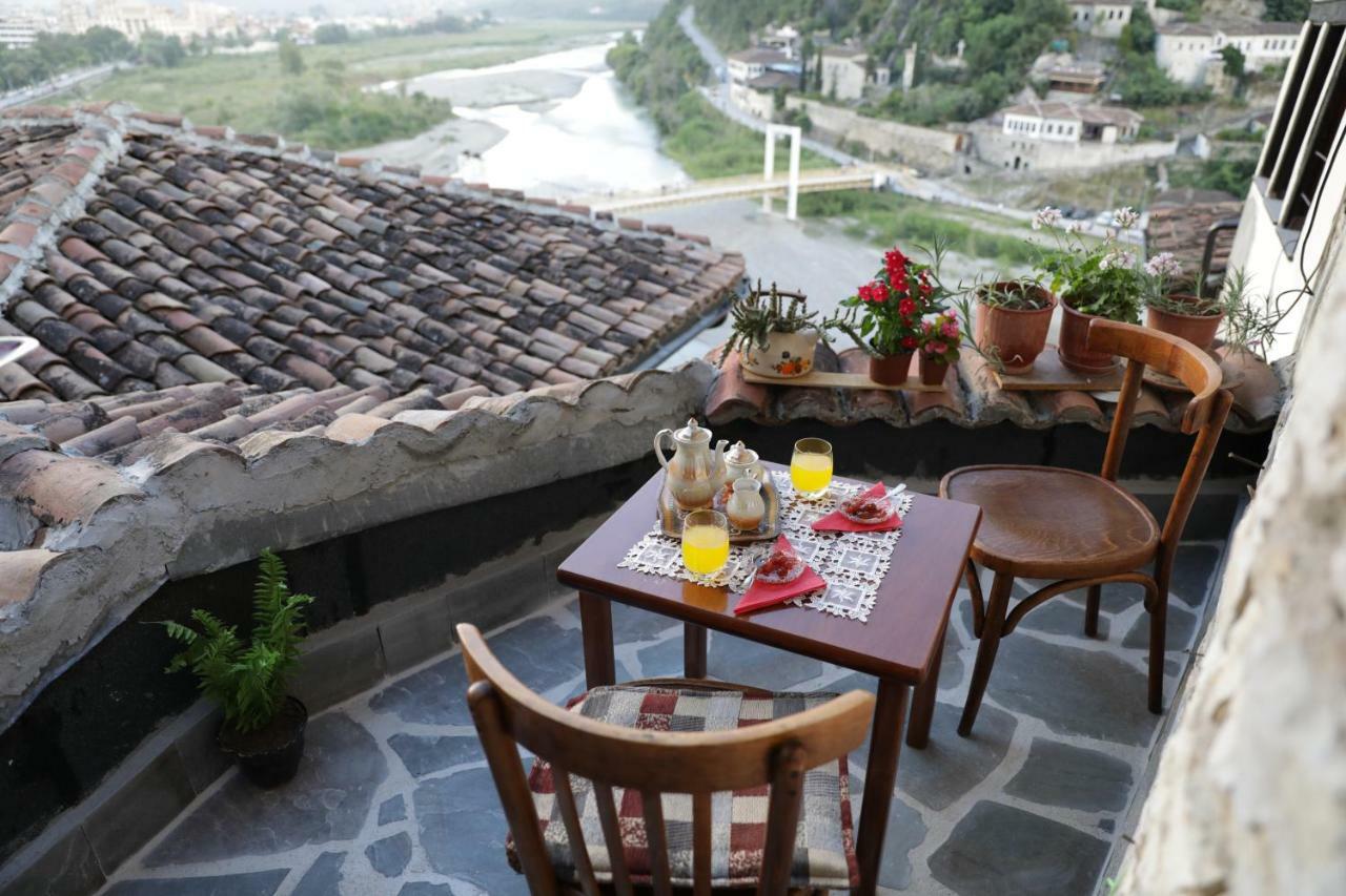 Guest House Mikel Берат Экстерьер фото