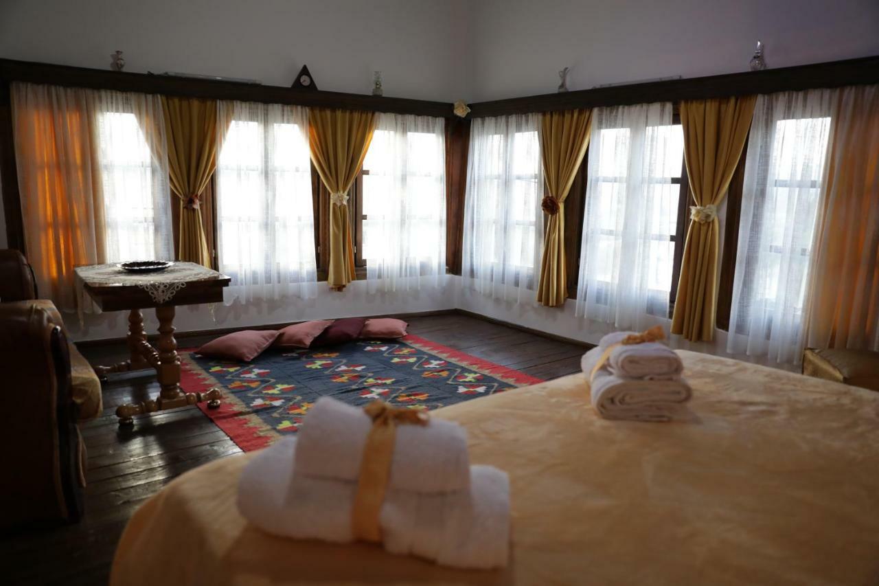 Guest House Mikel Берат Экстерьер фото